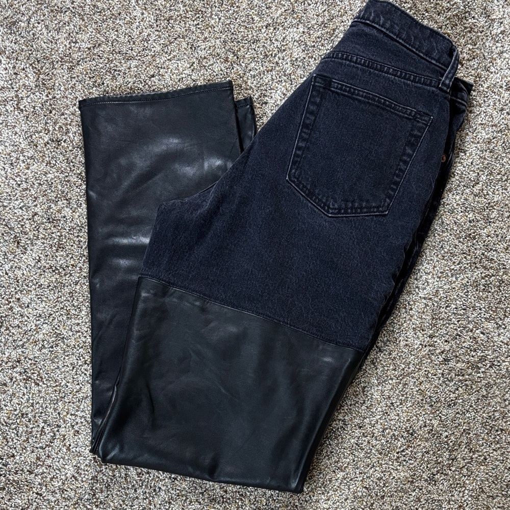 Abercrombie & Fitch Black faux leather Straight ultra high rise Jeans size 29/8L